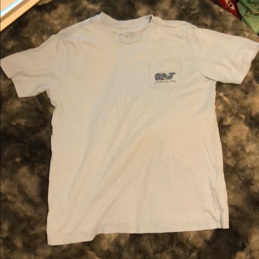 Vineyard vines shirt